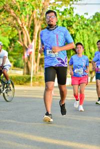 BIB: 657
                            <button type="button" onclick="openModal(3363797)" class="btn btn-primary btn-sm float-right btn-popup" data-toggle="modal" data-target=".modal-high-quality">
                        <i class="fas fa-shopping-cart"></i> Add to Cart
                    </button>
                                            <button type="button" onclick="isThisMe(3363797, true)" class="btn btn-success btn-sm float-right btn-popup btn-isme hidden" data-toggle="tooltip" data-placement="bottom" title="นี่คือรูปของคุณใช่ไหม คลิกที่นี่เพื่อเอาเข้าอัลบั้ม">
                        <i class="fas fa-plus"></i> Add to album
                    </button>
                    <button type="button" onclick="isThisMe(3363797, false)" class="btn btn-warning btn-sm float-right btn-popup btn-isnotme hidden">
                        <i class="fas fa-ban"></i> Remove from album
                    </button>