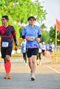 BIB: 6760, 6500
                            <button type="button" onclick="openModal(3363654)" class="btn btn-primary btn-sm float-right btn-popup" data-toggle="modal" data-target=".modal-high-quality">
                        <i class="fas fa-shopping-cart"></i> Add to Cart
                    </button>
                                            <button type="button" onclick="isThisMe(3363654, true)" class="btn btn-success btn-sm float-right btn-popup btn-isme hidden" data-toggle="tooltip" data-placement="bottom" title="นี่คือรูปของคุณใช่ไหม คลิกที่นี่เพื่อเอาเข้าอัลบั้ม">
                        <i class="fas fa-plus"></i> Add to album
                    </button>
                    <button type="button" onclick="isThisMe(3363654, false)" class="btn btn-warning btn-sm float-right btn-popup btn-isnotme hidden">
                        <i class="fas fa-ban"></i> Remove from album
                    </button>