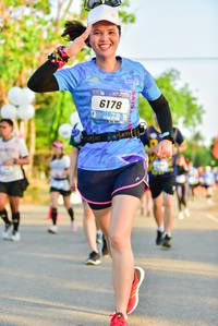 BIB: 6178
                            <button type="button" onclick="openModal(3364087)" class="btn btn-primary btn-sm float-right btn-popup" data-toggle="modal" data-target=".modal-high-quality">
                        <i class="fas fa-shopping-cart"></i> Add to Cart
                    </button>
                                            <button type="button" onclick="isThisMe(3364087, true)" class="btn btn-success btn-sm float-right btn-popup btn-isme hidden" data-toggle="tooltip" data-placement="bottom" title="นี่คือรูปของคุณใช่ไหม คลิกที่นี่เพื่อเอาเข้าอัลบั้ม">
                        <i class="fas fa-plus"></i> Add to album
                    </button>
                    <button type="button" onclick="isThisMe(3364087, false)" class="btn btn-warning btn-sm float-right btn-popup btn-isnotme hidden">
                        <i class="fas fa-ban"></i> Remove from album
                    </button>