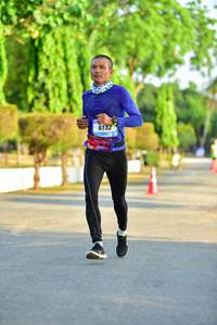 BIB: 6132
                            <button type="button" onclick="openModal(3361288)" class="btn btn-primary btn-sm float-right btn-popup" data-toggle="modal" data-target=".modal-high-quality">
                        <i class="fas fa-shopping-cart"></i> Add to Cart
                    </button>
                                            <button type="button" onclick="isThisMe(3361288, true)" class="btn btn-success btn-sm float-right btn-popup btn-isme hidden" data-toggle="tooltip" data-placement="bottom" title="นี่คือรูปของคุณใช่ไหม คลิกที่นี่เพื่อเอาเข้าอัลบั้ม">
                        <i class="fas fa-plus"></i> Add to album
                    </button>
                    <button type="button" onclick="isThisMe(3361288, false)" class="btn btn-warning btn-sm float-right btn-popup btn-isnotme hidden">
                        <i class="fas fa-ban"></i> Remove from album
                    </button>