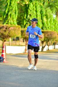 BIB: 6201
                            <button type="button" onclick="openModal(3361951)" class="btn btn-primary btn-sm float-right btn-popup" data-toggle="modal" data-target=".modal-high-quality">
                        <i class="fas fa-shopping-cart"></i> Add to Cart
                    </button>
                                            <button type="button" onclick="isThisMe(3361951, true)" class="btn btn-success btn-sm float-right btn-popup btn-isme hidden" data-toggle="tooltip" data-placement="bottom" title="นี่คือรูปของคุณใช่ไหม คลิกที่นี่เพื่อเอาเข้าอัลบั้ม">
                        <i class="fas fa-plus"></i> Add to album
                    </button>
                    <button type="button" onclick="isThisMe(3361951, false)" class="btn btn-warning btn-sm float-right btn-popup btn-isnotme hidden">
                        <i class="fas fa-ban"></i> Remove from album
                    </button>