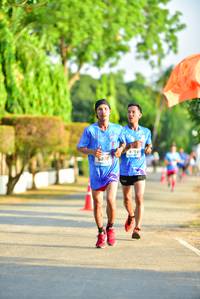 BIB: 6870
                            <button type="button" onclick="openModal(3361356)" class="btn btn-primary btn-sm float-right btn-popup" data-toggle="modal" data-target=".modal-high-quality">
                        <i class="fas fa-shopping-cart"></i> Add to Cart
                    </button>
                                            <button type="button" onclick="isThisMe(3361356, true)" class="btn btn-success btn-sm float-right btn-popup btn-isme hidden" data-toggle="tooltip" data-placement="bottom" title="นี่คือรูปของคุณใช่ไหม คลิกที่นี่เพื่อเอาเข้าอัลบั้ม">
                        <i class="fas fa-plus"></i> Add to album
                    </button>
                    <button type="button" onclick="isThisMe(3361356, false)" class="btn btn-warning btn-sm float-right btn-popup btn-isnotme hidden">
                        <i class="fas fa-ban"></i> Remove from album
                    </button>