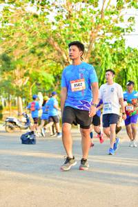 BIB: 9562
                            <button type="button" onclick="openModal(3365294)" class="btn btn-primary btn-sm float-right btn-popup" data-toggle="modal" data-target=".modal-high-quality">
                        <i class="fas fa-shopping-cart"></i> Add to Cart
                    </button>
                                            <button type="button" onclick="isThisMe(3365294, true)" class="btn btn-success btn-sm float-right btn-popup btn-isme hidden" data-toggle="tooltip" data-placement="bottom" title="นี่คือรูปของคุณใช่ไหม คลิกที่นี่เพื่อเอาเข้าอัลบั้ม">
                        <i class="fas fa-plus"></i> Add to album
                    </button>
                    <button type="button" onclick="isThisMe(3365294, false)" class="btn btn-warning btn-sm float-right btn-popup btn-isnotme hidden">
                        <i class="fas fa-ban"></i> Remove from album
                    </button>
