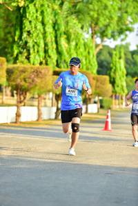 BIB: 6201
                            <button type="button" onclick="openModal(3361943)" class="btn btn-primary btn-sm float-right btn-popup" data-toggle="modal" data-target=".modal-high-quality">
                        <i class="fas fa-shopping-cart"></i> Add to Cart
                    </button>
                                            <button type="button" onclick="isThisMe(3361943, true)" class="btn btn-success btn-sm float-right btn-popup btn-isme hidden" data-toggle="tooltip" data-placement="bottom" title="นี่คือรูปของคุณใช่ไหม คลิกที่นี่เพื่อเอาเข้าอัลบั้ม">
                        <i class="fas fa-plus"></i> Add to album
                    </button>
                    <button type="button" onclick="isThisMe(3361943, false)" class="btn btn-warning btn-sm float-right btn-popup btn-isnotme hidden">
                        <i class="fas fa-ban"></i> Remove from album
                    </button>