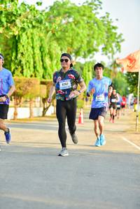 BIB: 6261
                            <button type="button" onclick="openModal(3362082)" class="btn btn-primary btn-sm float-right btn-popup" data-toggle="modal" data-target=".modal-high-quality">
                        <i class="fas fa-shopping-cart"></i> Add to Cart
                    </button>
                                            <button type="button" onclick="isThisMe(3362082, true)" class="btn btn-success btn-sm float-right btn-popup btn-isme hidden" data-toggle="tooltip" data-placement="bottom" title="นี่คือรูปของคุณใช่ไหม คลิกที่นี่เพื่อเอาเข้าอัลบั้ม">
                        <i class="fas fa-plus"></i> Add to album
                    </button>
                    <button type="button" onclick="isThisMe(3362082, false)" class="btn btn-warning btn-sm float-right btn-popup btn-isnotme hidden">
                        <i class="fas fa-ban"></i> Remove from album
                    </button>