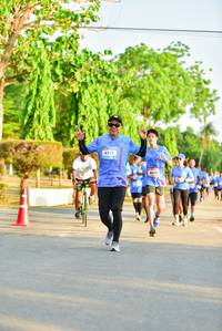 BIB: 6713
                            <button type="button" onclick="openModal(3363537)" class="btn btn-primary btn-sm float-right btn-popup" data-toggle="modal" data-target=".modal-high-quality">
                        <i class="fas fa-shopping-cart"></i> Add to Cart
                    </button>
                                            <button type="button" onclick="isThisMe(3363537, true)" class="btn btn-success btn-sm float-right btn-popup btn-isme hidden" data-toggle="tooltip" data-placement="bottom" title="นี่คือรูปของคุณใช่ไหม คลิกที่นี่เพื่อเอาเข้าอัลบั้ม">
                        <i class="fas fa-plus"></i> Add to album
                    </button>
                    <button type="button" onclick="isThisMe(3363537, false)" class="btn btn-warning btn-sm float-right btn-popup btn-isnotme hidden">
                        <i class="fas fa-ban"></i> Remove from album
                    </button>