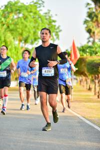 BIB: 6351
                            <button type="button" onclick="openModal(3362840)" class="btn btn-primary btn-sm float-right btn-popup" data-toggle="modal" data-target=".modal-high-quality">
                        <i class="fas fa-shopping-cart"></i> Add to Cart
                    </button>
                                            <button type="button" onclick="isThisMe(3362840, true)" class="btn btn-success btn-sm float-right btn-popup btn-isme hidden" data-toggle="tooltip" data-placement="bottom" title="นี่คือรูปของคุณใช่ไหม คลิกที่นี่เพื่อเอาเข้าอัลบั้ม">
                        <i class="fas fa-plus"></i> Add to album
                    </button>
                    <button type="button" onclick="isThisMe(3362840, false)" class="btn btn-warning btn-sm float-right btn-popup btn-isnotme hidden">
                        <i class="fas fa-ban"></i> Remove from album
                    </button>