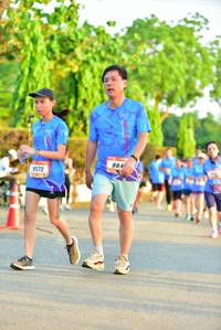 BIB: 884, 9572
                            <button type="button" onclick="openModal(3365769)" class="btn btn-primary btn-sm float-right btn-popup" data-toggle="modal" data-target=".modal-high-quality">
                        <i class="fas fa-shopping-cart"></i> Add to Cart
                    </button>
                                            <button type="button" onclick="isThisMe(3365769, true)" class="btn btn-success btn-sm float-right btn-popup btn-isme hidden" data-toggle="tooltip" data-placement="bottom" title="นี่คือรูปของคุณใช่ไหม คลิกที่นี่เพื่อเอาเข้าอัลบั้ม">
                        <i class="fas fa-plus"></i> Add to album
                    </button>
                    <button type="button" onclick="isThisMe(3365769, false)" class="btn btn-warning btn-sm float-right btn-popup btn-isnotme hidden">
                        <i class="fas fa-ban"></i> Remove from album
                    </button>