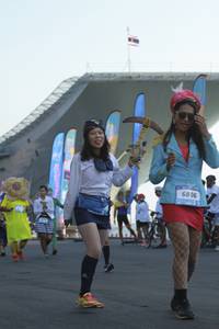 BIB: 6806
                            <button type="button" onclick="openModal(3439146)" class="btn btn-primary btn-sm float-right btn-popup" data-toggle="modal" data-target=".modal-high-quality">
                        <i class="fas fa-shopping-cart"></i> Add to Cart
                    </button>
                                            <button type="button" onclick="isThisMe(3439146, true)" class="btn btn-success btn-sm float-right btn-popup btn-isme hidden" data-toggle="tooltip" data-placement="bottom" title="นี่คือรูปของคุณใช่ไหม คลิกที่นี่เพื่อเอาเข้าอัลบั้ม">
                        <i class="fas fa-plus"></i> Add to album
                    </button>
                    <button type="button" onclick="isThisMe(3439146, false)" class="btn btn-warning btn-sm float-right btn-popup btn-isnotme hidden">
                        <i class="fas fa-ban"></i> Remove from album
                    </button>