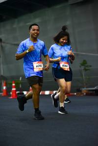 BIB: 8284, 8283
                            <button type="button" onclick="openModal(3136801)" class="btn btn-primary btn-sm float-right btn-popup" data-toggle="modal" data-target=".modal-high-quality">
                        <i class="fas fa-shopping-cart"></i> Add to Cart
                    </button>
                                            <button type="button" onclick="isThisMe(3136801, true)" class="btn btn-success btn-sm float-right btn-popup btn-isme hidden" data-toggle="tooltip" data-placement="bottom" title="นี่คือรูปของคุณใช่ไหม คลิกที่นี่เพื่อเอาเข้าอัลบั้ม">
                        <i class="fas fa-plus"></i> Add to album
                    </button>
                    <button type="button" onclick="isThisMe(3136801, false)" class="btn btn-warning btn-sm float-right btn-popup btn-isnotme hidden">
                        <i class="fas fa-ban"></i> Remove from album
                    </button>