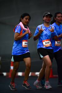 BIB: 9281, 9337, 948
                            <button type="button" onclick="openModal(3131142)" class="btn btn-primary btn-sm float-right btn-popup" data-toggle="modal" data-target=".modal-high-quality">
                        <i class="fas fa-shopping-cart"></i> Add to Cart
                    </button>
                                            <button type="button" onclick="isThisMe(3131142, true)" class="btn btn-success btn-sm float-right btn-popup btn-isme hidden" data-toggle="tooltip" data-placement="bottom" title="นี่คือรูปของคุณใช่ไหม คลิกที่นี่เพื่อเอาเข้าอัลบั้ม">
                        <i class="fas fa-plus"></i> Add to album
                    </button>
                    <button type="button" onclick="isThisMe(3131142, false)" class="btn btn-warning btn-sm float-right btn-popup btn-isnotme hidden">
                        <i class="fas fa-ban"></i> Remove from album
                    </button>