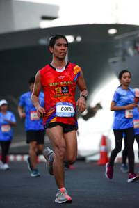 BIB: 6013
                            <button type="button" onclick="openModal(3130707)" class="btn btn-primary btn-sm float-right btn-popup" data-toggle="modal" data-target=".modal-high-quality">
                        <i class="fas fa-shopping-cart"></i> Add to Cart
                    </button>
                                            <button type="button" onclick="isThisMe(3130707, true)" class="btn btn-success btn-sm float-right btn-popup btn-isme hidden" data-toggle="tooltip" data-placement="bottom" title="นี่คือรูปของคุณใช่ไหม คลิกที่นี่เพื่อเอาเข้าอัลบั้ม">
                        <i class="fas fa-plus"></i> Add to album
                    </button>
                    <button type="button" onclick="isThisMe(3130707, false)" class="btn btn-warning btn-sm float-right btn-popup btn-isnotme hidden">
                        <i class="fas fa-ban"></i> Remove from album
                    </button>