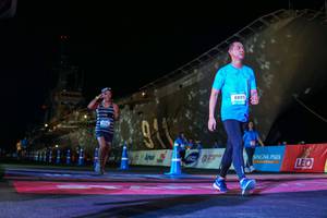 BIB: 6895
                            <button type="button" onclick="openModal(3139561)" class="btn btn-primary btn-sm float-right btn-popup" data-toggle="modal" data-target=".modal-high-quality">
                        <i class="fas fa-shopping-cart"></i> Add to Cart
                    </button>
                                            <button type="button" onclick="isThisMe(3139561, true)" class="btn btn-success btn-sm float-right btn-popup btn-isme hidden" data-toggle="tooltip" data-placement="bottom" title="นี่คือรูปของคุณใช่ไหม คลิกที่นี่เพื่อเอาเข้าอัลบั้ม">
                        <i class="fas fa-plus"></i> Add to album
                    </button>
                    <button type="button" onclick="isThisMe(3139561, false)" class="btn btn-warning btn-sm float-right btn-popup btn-isnotme hidden">
                        <i class="fas fa-ban"></i> Remove from album
                    </button>