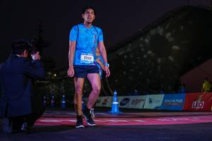 BIB: 7208
                            <button type="button" onclick="openModal(3138453)" class="btn btn-primary btn-sm float-right btn-popup" data-toggle="modal" data-target=".modal-high-quality">
                        <i class="fas fa-shopping-cart"></i> Add to Cart
                    </button>
                                            <button type="button" onclick="isThisMe(3138453, true)" class="btn btn-success btn-sm float-right btn-popup btn-isme hidden" data-toggle="tooltip" data-placement="bottom" title="นี่คือรูปของคุณใช่ไหม คลิกที่นี่เพื่อเอาเข้าอัลบั้ม">
                        <i class="fas fa-plus"></i> Add to album
                    </button>
                    <button type="button" onclick="isThisMe(3138453, false)" class="btn btn-warning btn-sm float-right btn-popup btn-isnotme hidden">
                        <i class="fas fa-ban"></i> Remove from album
                    </button>