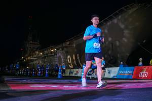 BIB: 6425
                            <button type="button" onclick="openModal(3139127)" class="btn btn-primary btn-sm float-right btn-popup" data-toggle="modal" data-target=".modal-high-quality">
                        <i class="fas fa-shopping-cart"></i> Add to Cart
                    </button>
                                            <button type="button" onclick="isThisMe(3139127, true)" class="btn btn-success btn-sm float-right btn-popup btn-isme hidden" data-toggle="tooltip" data-placement="bottom" title="นี่คือรูปของคุณใช่ไหม คลิกที่นี่เพื่อเอาเข้าอัลบั้ม">
                        <i class="fas fa-plus"></i> Add to album
                    </button>
                    <button type="button" onclick="isThisMe(3139127, false)" class="btn btn-warning btn-sm float-right btn-popup btn-isnotme hidden">
                        <i class="fas fa-ban"></i> Remove from album
                    </button>