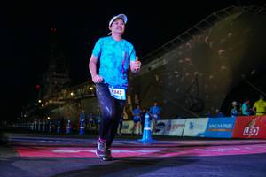 BIB: 343
                            <button type="button" onclick="openModal(3139212)" class="btn btn-primary btn-sm float-right btn-popup" data-toggle="modal" data-target=".modal-high-quality">
                        <i class="fas fa-shopping-cart"></i> Add to Cart
                    </button>
                                            <button type="button" onclick="isThisMe(3139212, true)" class="btn btn-success btn-sm float-right btn-popup btn-isme hidden" data-toggle="tooltip" data-placement="bottom" title="นี่คือรูปของคุณใช่ไหม คลิกที่นี่เพื่อเอาเข้าอัลบั้ม">
                        <i class="fas fa-plus"></i> Add to album
                    </button>
                    <button type="button" onclick="isThisMe(3139212, false)" class="btn btn-warning btn-sm float-right btn-popup btn-isnotme hidden">
                        <i class="fas fa-ban"></i> Remove from album
                    </button>