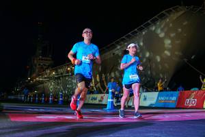 BIB: 644
                            <button type="button" onclick="openModal(3139518)" class="btn btn-primary btn-sm float-right btn-popup" data-toggle="modal" data-target=".modal-high-quality">
                        <i class="fas fa-shopping-cart"></i> Add to Cart
                    </button>
                                            <button type="button" onclick="isThisMe(3139518, true)" class="btn btn-success btn-sm float-right btn-popup btn-isme hidden" data-toggle="tooltip" data-placement="bottom" title="นี่คือรูปของคุณใช่ไหม คลิกที่นี่เพื่อเอาเข้าอัลบั้ม">
                        <i class="fas fa-plus"></i> Add to album
                    </button>
                    <button type="button" onclick="isThisMe(3139518, false)" class="btn btn-warning btn-sm float-right btn-popup btn-isnotme hidden">
                        <i class="fas fa-ban"></i> Remove from album
                    </button>