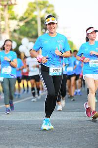 BIB: 6080, 6062
                            <button type="button" onclick="openModal(3189435)" class="btn btn-primary btn-sm float-right btn-popup" data-toggle="modal" data-target=".modal-high-quality">
                        <i class="fas fa-shopping-cart"></i> Add to Cart
                    </button>
                                            <button type="button" onclick="isThisMe(3189435, true)" class="btn btn-success btn-sm float-right btn-popup btn-isme hidden" data-toggle="tooltip" data-placement="bottom" title="นี่คือรูปของคุณใช่ไหม คลิกที่นี่เพื่อเอาเข้าอัลบั้ม">
                        <i class="fas fa-plus"></i> Add to album
                    </button>
                    <button type="button" onclick="isThisMe(3189435, false)" class="btn btn-warning btn-sm float-right btn-popup btn-isnotme hidden">
                        <i class="fas fa-ban"></i> Remove from album
                    </button>