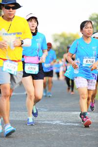 BIB: 6758, 6228, 6914
                            <button type="button" onclick="openModal(3245727)" class="btn btn-primary btn-sm float-right btn-popup" data-toggle="modal" data-target=".modal-high-quality">
                        <i class="fas fa-shopping-cart"></i> Add to Cart
                    </button>
                                            <button type="button" onclick="isThisMe(3245727, true)" class="btn btn-success btn-sm float-right btn-popup btn-isme hidden" data-toggle="tooltip" data-placement="bottom" title="นี่คือรูปของคุณใช่ไหม คลิกที่นี่เพื่อเอาเข้าอัลบั้ม">
                        <i class="fas fa-plus"></i> Add to album
                    </button>
                    <button type="button" onclick="isThisMe(3245727, false)" class="btn btn-warning btn-sm float-right btn-popup btn-isnotme hidden">
                        <i class="fas fa-ban"></i> Remove from album
                    </button>