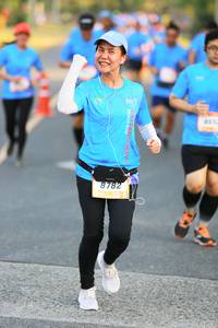 BIB: 
                            <button type="button" onclick="openModal(3229512)" class="btn btn-primary btn-sm float-right btn-popup" data-toggle="modal" data-target=".modal-high-quality">
                        <i class="fas fa-shopping-cart"></i> Add to Cart
                    </button>
                                            <button type="button" onclick="isThisMe(3229512, true)" class="btn btn-success btn-sm float-right btn-popup btn-isme hidden" data-toggle="tooltip" data-placement="bottom" title="นี่คือรูปของคุณใช่ไหม คลิกที่นี่เพื่อเอาเข้าอัลบั้ม">
                        <i class="fas fa-plus"></i> Add to album
                    </button>
                    <button type="button" onclick="isThisMe(3229512, false)" class="btn btn-warning btn-sm float-right btn-popup btn-isnotme hidden">
                        <i class="fas fa-ban"></i> Remove from album
                    </button>