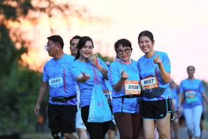 BIB: 6884, 8038, 8037
                            <button type="button" onclick="openModal(3371968)" class="btn btn-primary btn-sm float-right btn-popup" data-toggle="modal" data-target=".modal-high-quality">
                        <i class="fas fa-shopping-cart"></i> Add to Cart
                    </button>
                                            <button type="button" onclick="isThisMe(3371968, true)" class="btn btn-success btn-sm float-right btn-popup btn-isme hidden" data-toggle="tooltip" data-placement="bottom" title="นี่คือรูปของคุณใช่ไหม คลิกที่นี่เพื่อเอาเข้าอัลบั้ม">
                        <i class="fas fa-plus"></i> Add to album
                    </button>
                    <button type="button" onclick="isThisMe(3371968, false)" class="btn btn-warning btn-sm float-right btn-popup btn-isnotme hidden">
                        <i class="fas fa-ban"></i> Remove from album
                    </button>