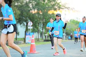BIB: 269, 8720
                            <button type="button" onclick="openModal(3367407)" class="btn btn-primary btn-sm float-right btn-popup" data-toggle="modal" data-target=".modal-high-quality">
                        <i class="fas fa-shopping-cart"></i> Add to Cart
                    </button>
                                            <button type="button" onclick="isThisMe(3367407, true)" class="btn btn-success btn-sm float-right btn-popup btn-isme hidden" data-toggle="tooltip" data-placement="bottom" title="นี่คือรูปของคุณใช่ไหม คลิกที่นี่เพื่อเอาเข้าอัลบั้ม">
                        <i class="fas fa-plus"></i> Add to album
                    </button>
                    <button type="button" onclick="isThisMe(3367407, false)" class="btn btn-warning btn-sm float-right btn-popup btn-isnotme hidden">
                        <i class="fas fa-ban"></i> Remove from album
                    </button>