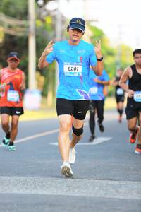 BIB: 6201
                            <button type="button" onclick="openModal(3311255)" class="btn btn-primary btn-sm float-right btn-popup" data-toggle="modal" data-target=".modal-high-quality">
                        <i class="fas fa-shopping-cart"></i> Add to Cart
                    </button>
                                            <button type="button" onclick="isThisMe(3311255, true)" class="btn btn-success btn-sm float-right btn-popup btn-isme hidden" data-toggle="tooltip" data-placement="bottom" title="นี่คือรูปของคุณใช่ไหม คลิกที่นี่เพื่อเอาเข้าอัลบั้ม">
                        <i class="fas fa-plus"></i> Add to album
                    </button>
                    <button type="button" onclick="isThisMe(3311255, false)" class="btn btn-warning btn-sm float-right btn-popup btn-isnotme hidden">
                        <i class="fas fa-ban"></i> Remove from album
                    </button>