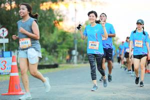 BIB: 384, 9322, 8596
                            <button type="button" onclick="openModal(3367616)" class="btn btn-primary btn-sm float-right btn-popup" data-toggle="modal" data-target=".modal-high-quality">
                        <i class="fas fa-shopping-cart"></i> Add to Cart
                    </button>
                                            <button type="button" onclick="isThisMe(3367616, true)" class="btn btn-success btn-sm float-right btn-popup btn-isme hidden" data-toggle="tooltip" data-placement="bottom" title="นี่คือรูปของคุณใช่ไหม คลิกที่นี่เพื่อเอาเข้าอัลบั้ม">
                        <i class="fas fa-plus"></i> Add to album
                    </button>
                    <button type="button" onclick="isThisMe(3367616, false)" class="btn btn-warning btn-sm float-right btn-popup btn-isnotme hidden">
                        <i class="fas fa-ban"></i> Remove from album
                    </button>