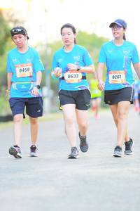 BIB: 8459, 8633, 8261
                            <button type="button" onclick="openModal(3338999)" class="btn btn-primary btn-sm float-right btn-popup" data-toggle="modal" data-target=".modal-high-quality">
                        <i class="fas fa-shopping-cart"></i> Add to Cart
                    </button>
                                            <button type="button" onclick="isThisMe(3338999, true)" class="btn btn-success btn-sm float-right btn-popup btn-isme hidden" data-toggle="tooltip" data-placement="bottom" title="นี่คือรูปของคุณใช่ไหม คลิกที่นี่เพื่อเอาเข้าอัลบั้ม">
                        <i class="fas fa-plus"></i> Add to album
                    </button>
                    <button type="button" onclick="isThisMe(3338999, false)" class="btn btn-warning btn-sm float-right btn-popup btn-isnotme hidden">
                        <i class="fas fa-ban"></i> Remove from album
                    </button>