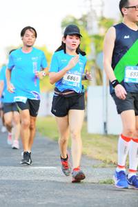 BIB: 693, 6860
                            <button type="button" onclick="openModal(3313125)" class="btn btn-primary btn-sm float-right btn-popup" data-toggle="modal" data-target=".modal-high-quality">
                        <i class="fas fa-shopping-cart"></i> Add to Cart
                    </button>
                                            <button type="button" onclick="isThisMe(3313125, true)" class="btn btn-success btn-sm float-right btn-popup btn-isme hidden" data-toggle="tooltip" data-placement="bottom" title="นี่คือรูปของคุณใช่ไหม คลิกที่นี่เพื่อเอาเข้าอัลบั้ม">
                        <i class="fas fa-plus"></i> Add to album
                    </button>
                    <button type="button" onclick="isThisMe(3313125, false)" class="btn btn-warning btn-sm float-right btn-popup btn-isnotme hidden">
                        <i class="fas fa-ban"></i> Remove from album
                    </button>