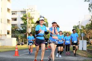 BIB: 5178
                            <button type="button" onclick="openModal(3177439)" class="btn btn-primary btn-sm float-right btn-popup" data-toggle="modal" data-target=".modal-high-quality">
                        <i class="fas fa-shopping-cart"></i> Add to Cart
                    </button>
                                            <button type="button" onclick="isThisMe(3177439, true)" class="btn btn-success btn-sm float-right btn-popup btn-isme hidden" data-toggle="tooltip" data-placement="bottom" title="นี่คือรูปของคุณใช่ไหม คลิกที่นี่เพื่อเอาเข้าอัลบั้ม">
                        <i class="fas fa-plus"></i> Add to album
                    </button>
                    <button type="button" onclick="isThisMe(3177439, false)" class="btn btn-warning btn-sm float-right btn-popup btn-isnotme hidden">
                        <i class="fas fa-ban"></i> Remove from album
                    </button>