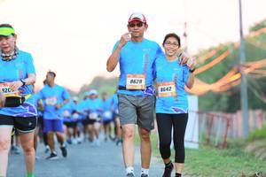BIB: 920, 8628, 8642
                            <button type="button" onclick="openModal(3370828)" class="btn btn-primary btn-sm float-right btn-popup" data-toggle="modal" data-target=".modal-high-quality">
                        <i class="fas fa-shopping-cart"></i> Add to Cart
                    </button>
                                            <button type="button" onclick="isThisMe(3370828, true)" class="btn btn-success btn-sm float-right btn-popup btn-isme hidden" data-toggle="tooltip" data-placement="bottom" title="นี่คือรูปของคุณใช่ไหม คลิกที่นี่เพื่อเอาเข้าอัลบั้ม">
                        <i class="fas fa-plus"></i> Add to album
                    </button>
                    <button type="button" onclick="isThisMe(3370828, false)" class="btn btn-warning btn-sm float-right btn-popup btn-isnotme hidden">
                        <i class="fas fa-ban"></i> Remove from album
                    </button>