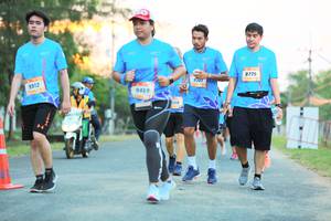 BIB: 8775, 9913, 9469, 310
                            <button type="button" onclick="openModal(3367674)" class="btn btn-primary btn-sm float-right btn-popup" data-toggle="modal" data-target=".modal-high-quality">
                        <i class="fas fa-shopping-cart"></i> Add to Cart
                    </button>
                                            <button type="button" onclick="isThisMe(3367674, true)" class="btn btn-success btn-sm float-right btn-popup btn-isme hidden" data-toggle="tooltip" data-placement="bottom" title="นี่คือรูปของคุณใช่ไหม คลิกที่นี่เพื่อเอาเข้าอัลบั้ม">
                        <i class="fas fa-plus"></i> Add to album
                    </button>
                    <button type="button" onclick="isThisMe(3367674, false)" class="btn btn-warning btn-sm float-right btn-popup btn-isnotme hidden">
                        <i class="fas fa-ban"></i> Remove from album
                    </button>