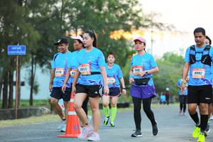 BIB: 102, 726, 992
                            <button type="button" onclick="openModal(3367363)" class="btn btn-primary btn-sm float-right btn-popup" data-toggle="modal" data-target=".modal-high-quality">
                        <i class="fas fa-shopping-cart"></i> Add to Cart
                    </button>
                                            <button type="button" onclick="isThisMe(3367363, true)" class="btn btn-success btn-sm float-right btn-popup btn-isme hidden" data-toggle="tooltip" data-placement="bottom" title="นี่คือรูปของคุณใช่ไหม คลิกที่นี่เพื่อเอาเข้าอัลบั้ม">
                        <i class="fas fa-plus"></i> Add to album
                    </button>
                    <button type="button" onclick="isThisMe(3367363, false)" class="btn btn-warning btn-sm float-right btn-popup btn-isnotme hidden">
                        <i class="fas fa-ban"></i> Remove from album
                    </button>