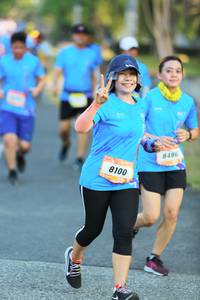 BIB: 8486, 8100
                            <button type="button" onclick="openModal(3228428)" class="btn btn-primary btn-sm float-right btn-popup" data-toggle="modal" data-target=".modal-high-quality">
                        <i class="fas fa-shopping-cart"></i> Add to Cart
                    </button>
                                            <button type="button" onclick="isThisMe(3228428, true)" class="btn btn-success btn-sm float-right btn-popup btn-isme hidden" data-toggle="tooltip" data-placement="bottom" title="นี่คือรูปของคุณใช่ไหม คลิกที่นี่เพื่อเอาเข้าอัลบั้ม">
                        <i class="fas fa-plus"></i> Add to album
                    </button>
                    <button type="button" onclick="isThisMe(3228428, false)" class="btn btn-warning btn-sm float-right btn-popup btn-isnotme hidden">
                        <i class="fas fa-ban"></i> Remove from album
                    </button>