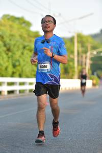 BIB: 6606
                            <button type="button" onclick="openModal(3166527)" class="btn btn-primary btn-sm float-right btn-popup" data-toggle="modal" data-target=".modal-high-quality">
                        <i class="fas fa-shopping-cart"></i> Add to Cart
                    </button>
                                            <button type="button" onclick="isThisMe(3166527, true)" class="btn btn-success btn-sm float-right btn-popup btn-isme hidden" data-toggle="tooltip" data-placement="bottom" title="นี่คือรูปของคุณใช่ไหม คลิกที่นี่เพื่อเอาเข้าอัลบั้ม">
                        <i class="fas fa-plus"></i> Add to album
                    </button>
                    <button type="button" onclick="isThisMe(3166527, false)" class="btn btn-warning btn-sm float-right btn-popup btn-isnotme hidden">
                        <i class="fas fa-ban"></i> Remove from album
                    </button>