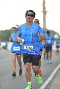 BIB: 6242
                            <button type="button" onclick="openModal(3173258)" class="btn btn-primary btn-sm float-right btn-popup" data-toggle="modal" data-target=".modal-high-quality">
                        <i class="fas fa-shopping-cart"></i> Add to Cart
                    </button>
                                            <button type="button" onclick="isThisMe(3173258, true)" class="btn btn-success btn-sm float-right btn-popup btn-isme hidden" data-toggle="tooltip" data-placement="bottom" title="นี่คือรูปของคุณใช่ไหม คลิกที่นี่เพื่อเอาเข้าอัลบั้ม">
                        <i class="fas fa-plus"></i> Add to album
                    </button>
                    <button type="button" onclick="isThisMe(3173258, false)" class="btn btn-warning btn-sm float-right btn-popup btn-isnotme hidden">
                        <i class="fas fa-ban"></i> Remove from album
                    </button>