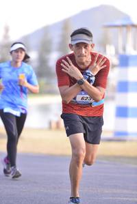 BIB: 6237
                            <button type="button" onclick="openModal(3104255)" class="btn btn-primary btn-sm float-right btn-popup" data-toggle="modal" data-target=".modal-high-quality">
                        <i class="fas fa-shopping-cart"></i> Add to Cart
                    </button>
                                            <button type="button" onclick="isThisMe(3104255, true)" class="btn btn-success btn-sm float-right btn-popup btn-isme hidden" data-toggle="tooltip" data-placement="bottom" title="นี่คือรูปของคุณใช่ไหม คลิกที่นี่เพื่อเอาเข้าอัลบั้ม">
                        <i class="fas fa-plus"></i> Add to album
                    </button>
                    <button type="button" onclick="isThisMe(3104255, false)" class="btn btn-warning btn-sm float-right btn-popup btn-isnotme hidden">
                        <i class="fas fa-ban"></i> Remove from album
                    </button>