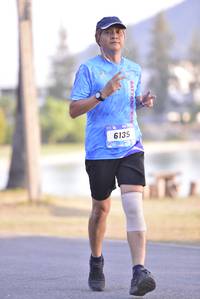 BIB: 6135
                            <button type="button" onclick="openModal(3103875)" class="btn btn-primary btn-sm float-right btn-popup" data-toggle="modal" data-target=".modal-high-quality">
                        <i class="fas fa-shopping-cart"></i> Add to Cart
                    </button>
                                            <button type="button" onclick="isThisMe(3103875, true)" class="btn btn-success btn-sm float-right btn-popup btn-isme hidden" data-toggle="tooltip" data-placement="bottom" title="นี่คือรูปของคุณใช่ไหม คลิกที่นี่เพื่อเอาเข้าอัลบั้ม">
                        <i class="fas fa-plus"></i> Add to album
                    </button>
                    <button type="button" onclick="isThisMe(3103875, false)" class="btn btn-warning btn-sm float-right btn-popup btn-isnotme hidden">
                        <i class="fas fa-ban"></i> Remove from album
                    </button>