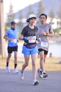 BIB: 6200
                            <button type="button" onclick="openModal(3101463)" class="btn btn-primary btn-sm float-right btn-popup" data-toggle="modal" data-target=".modal-high-quality">
                        <i class="fas fa-shopping-cart"></i> Add to Cart
                    </button>
                                            <button type="button" onclick="isThisMe(3101463, true)" class="btn btn-success btn-sm float-right btn-popup btn-isme hidden" data-toggle="tooltip" data-placement="bottom" title="นี่คือรูปของคุณใช่ไหม คลิกที่นี่เพื่อเอาเข้าอัลบั้ม">
                        <i class="fas fa-plus"></i> Add to album
                    </button>
                    <button type="button" onclick="isThisMe(3101463, false)" class="btn btn-warning btn-sm float-right btn-popup btn-isnotme hidden">
                        <i class="fas fa-ban"></i> Remove from album
                    </button>