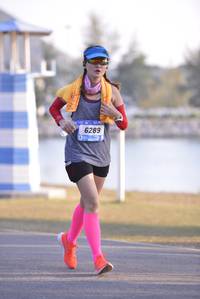 BIB: 6289
                            <button type="button" onclick="openModal(3107113)" class="btn btn-primary btn-sm float-right btn-popup" data-toggle="modal" data-target=".modal-high-quality">
                        <i class="fas fa-shopping-cart"></i> Add to Cart
                    </button>
                                            <button type="button" onclick="isThisMe(3107113, true)" class="btn btn-success btn-sm float-right btn-popup btn-isme hidden" data-toggle="tooltip" data-placement="bottom" title="นี่คือรูปของคุณใช่ไหม คลิกที่นี่เพื่อเอาเข้าอัลบั้ม">
                        <i class="fas fa-plus"></i> Add to album
                    </button>
                    <button type="button" onclick="isThisMe(3107113, false)" class="btn btn-warning btn-sm float-right btn-popup btn-isnotme hidden">
                        <i class="fas fa-ban"></i> Remove from album
                    </button>