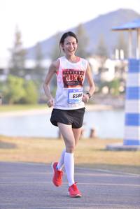 BIB: 6588
                            <button type="button" onclick="openModal(3107569)" class="btn btn-primary btn-sm float-right btn-popup" data-toggle="modal" data-target=".modal-high-quality">
                        <i class="fas fa-shopping-cart"></i> Add to Cart
                    </button>
                                            <button type="button" onclick="isThisMe(3107569, true)" class="btn btn-success btn-sm float-right btn-popup btn-isme hidden" data-toggle="tooltip" data-placement="bottom" title="นี่คือรูปของคุณใช่ไหม คลิกที่นี่เพื่อเอาเข้าอัลบั้ม">
                        <i class="fas fa-plus"></i> Add to album
                    </button>
                    <button type="button" onclick="isThisMe(3107569, false)" class="btn btn-warning btn-sm float-right btn-popup btn-isnotme hidden">
                        <i class="fas fa-ban"></i> Remove from album
                    </button>