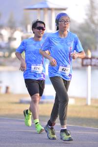 BIB: 624
                            <button type="button" onclick="openModal(3107124)" class="btn btn-primary btn-sm float-right btn-popup" data-toggle="modal" data-target=".modal-high-quality">
                        <i class="fas fa-shopping-cart"></i> Add to Cart
                    </button>
                                            <button type="button" onclick="isThisMe(3107124, true)" class="btn btn-success btn-sm float-right btn-popup btn-isme hidden" data-toggle="tooltip" data-placement="bottom" title="นี่คือรูปของคุณใช่ไหม คลิกที่นี่เพื่อเอาเข้าอัลบั้ม">
                        <i class="fas fa-plus"></i> Add to album
                    </button>
                    <button type="button" onclick="isThisMe(3107124, false)" class="btn btn-warning btn-sm float-right btn-popup btn-isnotme hidden">
                        <i class="fas fa-ban"></i> Remove from album
                    </button>