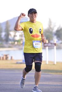 BIB: 6955
                            <button type="button" onclick="openModal(3107522)" class="btn btn-primary btn-sm float-right btn-popup" data-toggle="modal" data-target=".modal-high-quality">
                        <i class="fas fa-shopping-cart"></i> Add to Cart
                    </button>
                                            <button type="button" onclick="isThisMe(3107522, true)" class="btn btn-success btn-sm float-right btn-popup btn-isme hidden" data-toggle="tooltip" data-placement="bottom" title="นี่คือรูปของคุณใช่ไหม คลิกที่นี่เพื่อเอาเข้าอัลบั้ม">
                        <i class="fas fa-plus"></i> Add to album
                    </button>
                    <button type="button" onclick="isThisMe(3107522, false)" class="btn btn-warning btn-sm float-right btn-popup btn-isnotme hidden">
                        <i class="fas fa-ban"></i> Remove from album
                    </button>