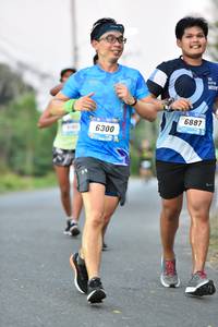 BIB: 6887, 6300
                            <button type="button" onclick="openModal(3300794)" class="btn btn-primary btn-sm float-right btn-popup" data-toggle="modal" data-target=".modal-high-quality">
                        <i class="fas fa-shopping-cart"></i> Add to Cart
                    </button>
                                            <button type="button" onclick="isThisMe(3300794, true)" class="btn btn-success btn-sm float-right btn-popup btn-isme hidden" data-toggle="tooltip" data-placement="bottom" title="นี่คือรูปของคุณใช่ไหม คลิกที่นี่เพื่อเอาเข้าอัลบั้ม">
                        <i class="fas fa-plus"></i> Add to album
                    </button>
                    <button type="button" onclick="isThisMe(3300794, false)" class="btn btn-warning btn-sm float-right btn-popup btn-isnotme hidden">
                        <i class="fas fa-ban"></i> Remove from album
                    </button>