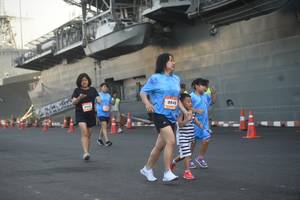 BIB: 8848
                            <button type="button" onclick="openModal(3140569)" class="btn btn-primary btn-sm float-right btn-popup" data-toggle="modal" data-target=".modal-high-quality">
                        <i class="fas fa-shopping-cart"></i> Add to Cart
                    </button>
                                            <button type="button" onclick="isThisMe(3140569, true)" class="btn btn-success btn-sm float-right btn-popup btn-isme hidden" data-toggle="tooltip" data-placement="bottom" title="นี่คือรูปของคุณใช่ไหม คลิกที่นี่เพื่อเอาเข้าอัลบั้ม">
                        <i class="fas fa-plus"></i> Add to album
                    </button>
                    <button type="button" onclick="isThisMe(3140569, false)" class="btn btn-warning btn-sm float-right btn-popup btn-isnotme hidden">
                        <i class="fas fa-ban"></i> Remove from album
                    </button>