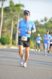 BIB: 9524
                            <button type="button" onclick="openModal(3147906)" class="btn btn-primary btn-sm float-right btn-popup" data-toggle="modal" data-target=".modal-high-quality">
                        <i class="fas fa-shopping-cart"></i> Add to Cart
                    </button>
                                            <button type="button" onclick="isThisMe(3147906, true)" class="btn btn-success btn-sm float-right btn-popup btn-isme hidden" data-toggle="tooltip" data-placement="bottom" title="นี่คือรูปของคุณใช่ไหม คลิกที่นี่เพื่อเอาเข้าอัลบั้ม">
                        <i class="fas fa-plus"></i> Add to album
                    </button>
                    <button type="button" onclick="isThisMe(3147906, false)" class="btn btn-warning btn-sm float-right btn-popup btn-isnotme hidden">
                        <i class="fas fa-ban"></i> Remove from album
                    </button>