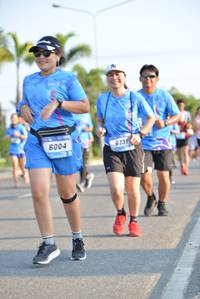 BIB: 6004, 6731
                            <button type="button" onclick="openModal(3137985)" class="btn btn-primary btn-sm float-right btn-popup" data-toggle="modal" data-target=".modal-high-quality">
                        <i class="fas fa-shopping-cart"></i> Add to Cart
                    </button>
                                            <button type="button" onclick="isThisMe(3137985, true)" class="btn btn-success btn-sm float-right btn-popup btn-isme hidden" data-toggle="tooltip" data-placement="bottom" title="นี่คือรูปของคุณใช่ไหม คลิกที่นี่เพื่อเอาเข้าอัลบั้ม">
                        <i class="fas fa-plus"></i> Add to album
                    </button>
                    <button type="button" onclick="isThisMe(3137985, false)" class="btn btn-warning btn-sm float-right btn-popup btn-isnotme hidden">
                        <i class="fas fa-ban"></i> Remove from album
                    </button>