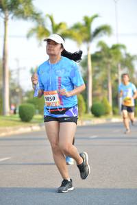 BIB: 850
                            <button type="button" onclick="openModal(3149712)" class="btn btn-primary btn-sm float-right btn-popup" data-toggle="modal" data-target=".modal-high-quality">
                        <i class="fas fa-shopping-cart"></i> Add to Cart
                    </button>
                                            <button type="button" onclick="isThisMe(3149712, true)" class="btn btn-success btn-sm float-right btn-popup btn-isme hidden" data-toggle="tooltip" data-placement="bottom" title="นี่คือรูปของคุณใช่ไหม คลิกที่นี่เพื่อเอาเข้าอัลบั้ม">
                        <i class="fas fa-plus"></i> Add to album
                    </button>
                    <button type="button" onclick="isThisMe(3149712, false)" class="btn btn-warning btn-sm float-right btn-popup btn-isnotme hidden">
                        <i class="fas fa-ban"></i> Remove from album
                    </button>