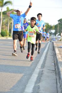 BIB: 8629, 229
                            <button type="button" onclick="openModal(3148688)" class="btn btn-primary btn-sm float-right btn-popup" data-toggle="modal" data-target=".modal-high-quality">
                        <i class="fas fa-shopping-cart"></i> Add to Cart
                    </button>
                                            <button type="button" onclick="isThisMe(3148688, true)" class="btn btn-success btn-sm float-right btn-popup btn-isme hidden" data-toggle="tooltip" data-placement="bottom" title="นี่คือรูปของคุณใช่ไหม คลิกที่นี่เพื่อเอาเข้าอัลบั้ม">
                        <i class="fas fa-plus"></i> Add to album
                    </button>
                    <button type="button" onclick="isThisMe(3148688, false)" class="btn btn-warning btn-sm float-right btn-popup btn-isnotme hidden">
                        <i class="fas fa-ban"></i> Remove from album
                    </button>